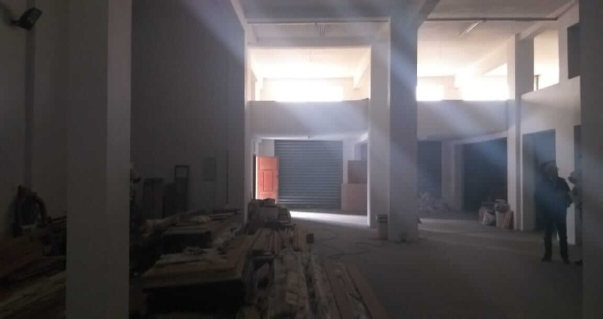 Commercial space of 400 m² for rent